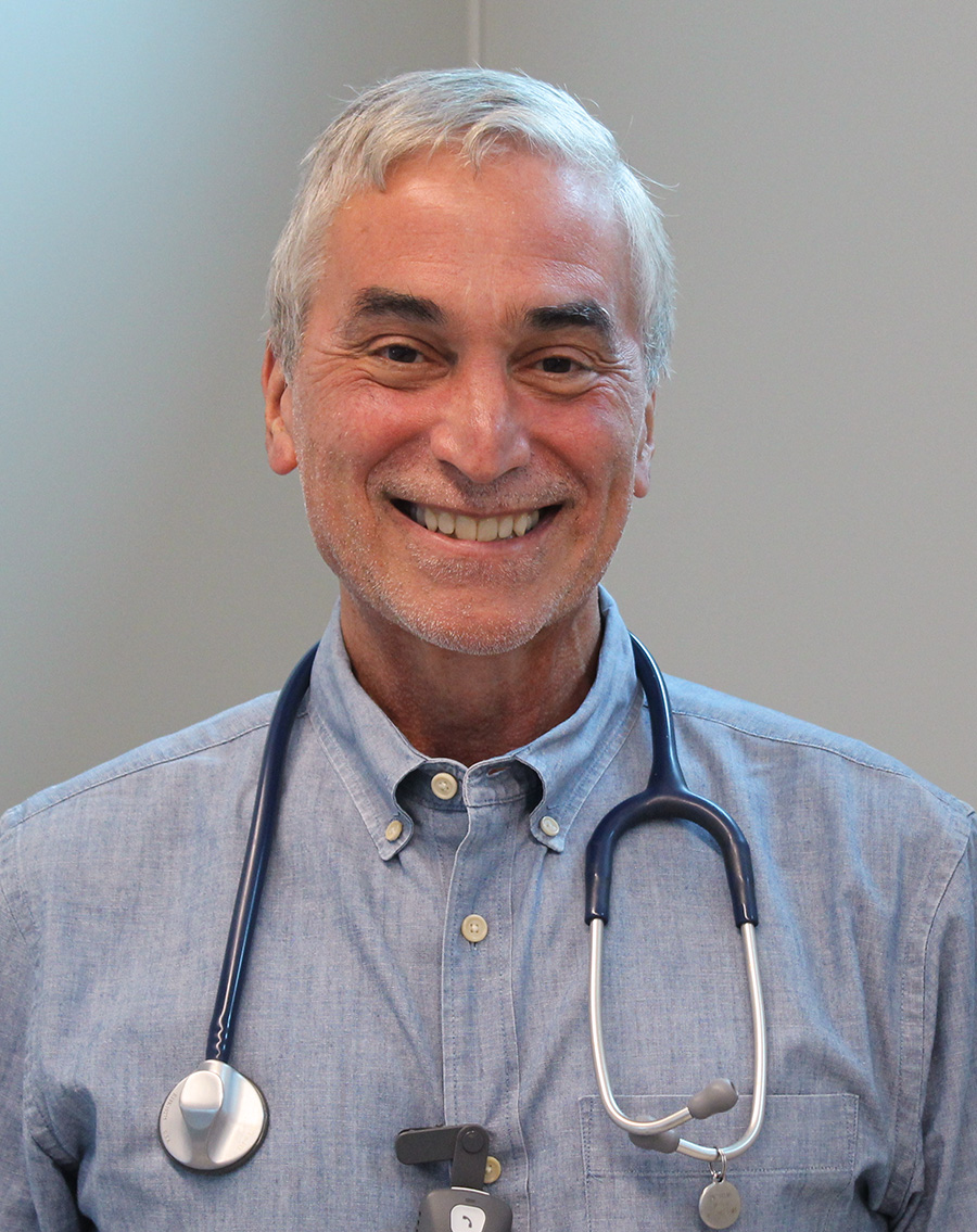 Douglas Brum, DVM