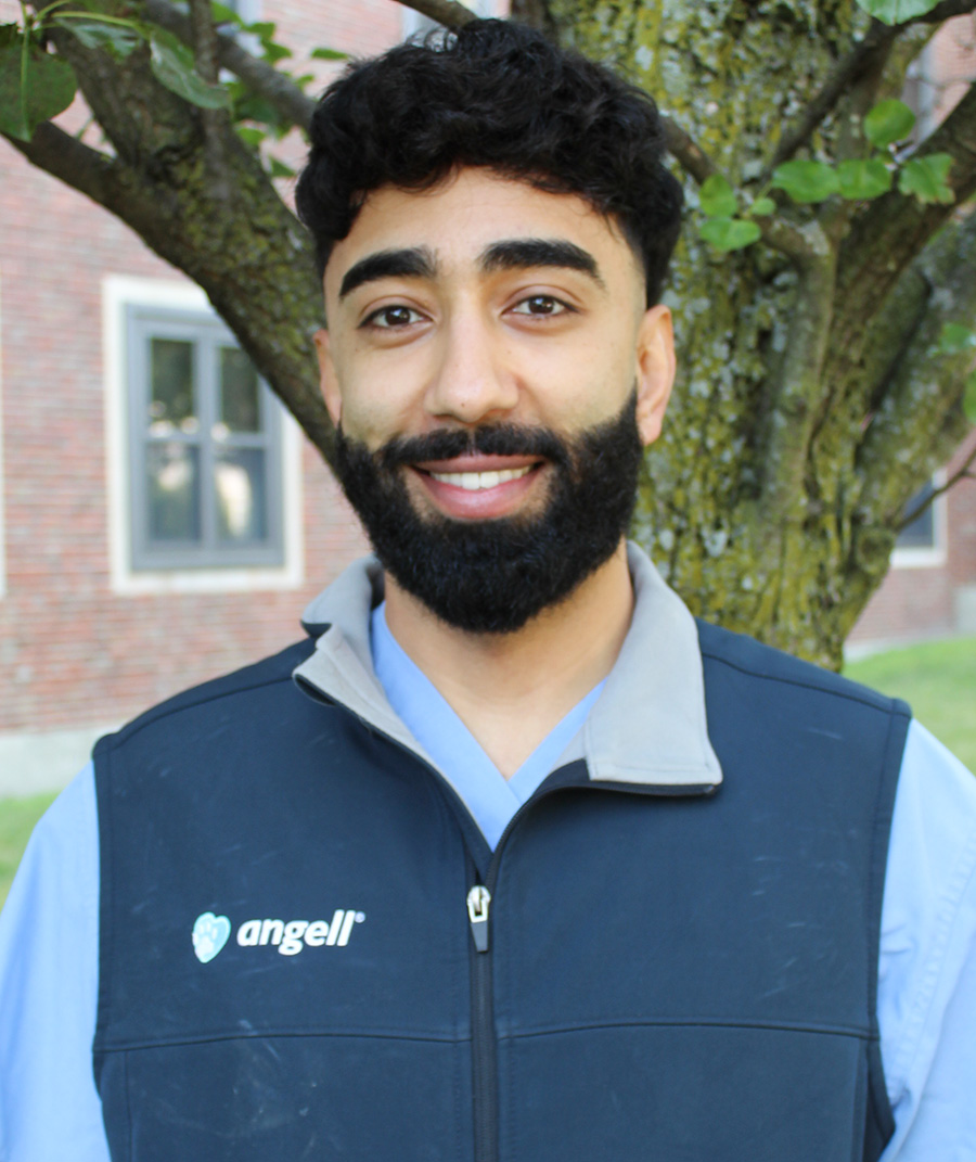Dilraj Goraya, DVM